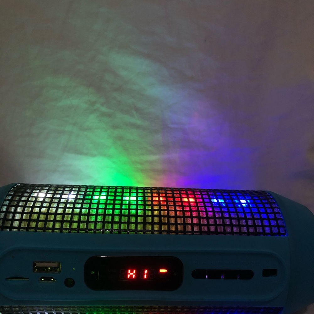 Bluetooth speaker - Picture 4 of 7